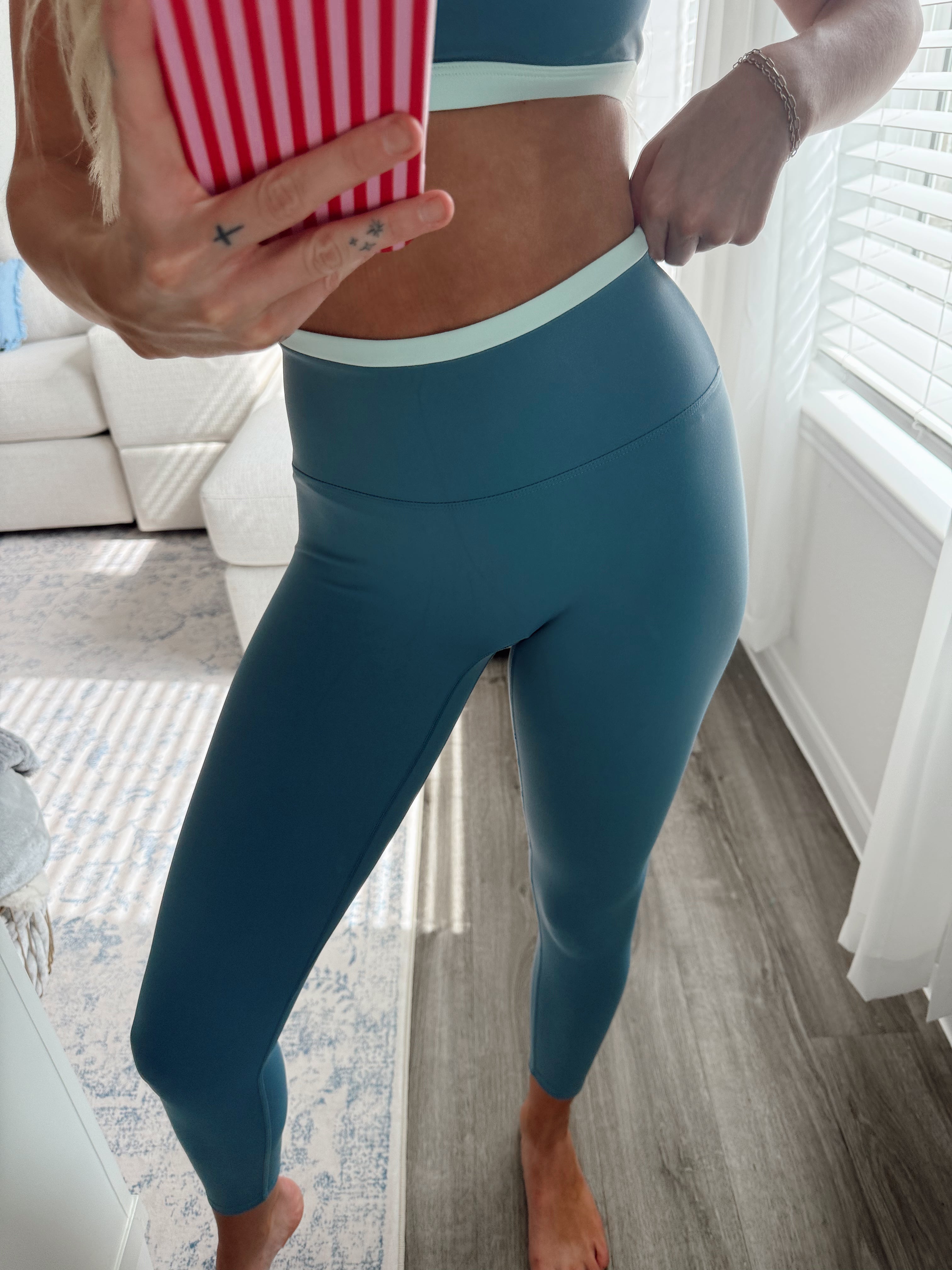 Frosted Blue Contrast Binding Legging