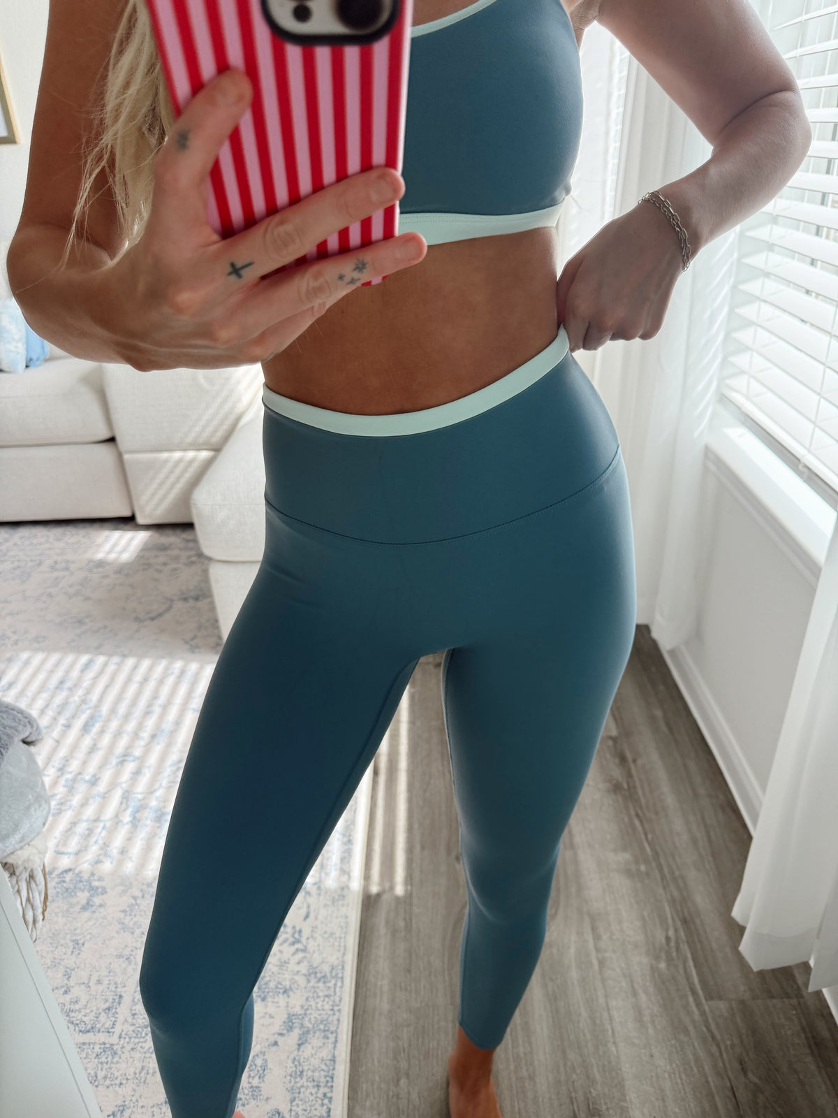 Frosted Blue Contrast Binding Legging